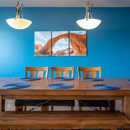 Wahweap Ranch - 8-Bedroom Lake Powell Vacation House Page Exterior photo